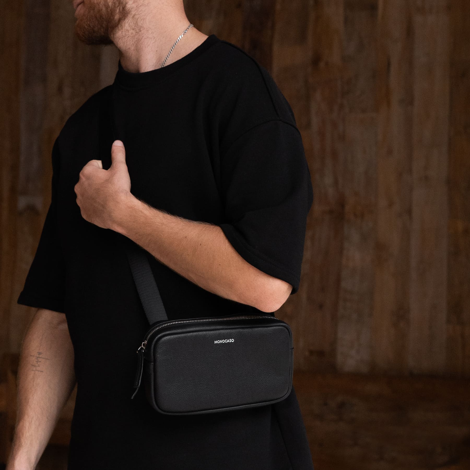 Crossbody zipper | black — Monocaso